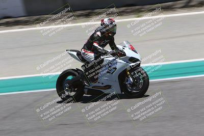 media/Jun-24-2022-TrackDaz (Fri) [[aa6850b51f]]/Group B/1245pm (Front Straight)/